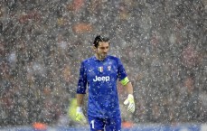 体育彩票_训练师唐天天深入剖析篮球基本功，身体卡位与手递手细节全解析