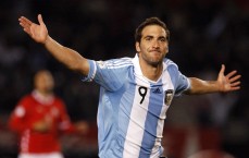 中国体育彩票：张外龙透露对阵申花将实行轮换策略 全力冲刺更佳战绩